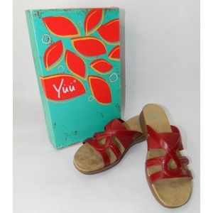 Yuu Joeju Sandals 8M Red Raised Rubber Sole Super Comfy With Box